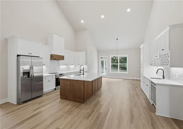 3rd image of 9120 Lisa Cir, Gainesville, GA 30506 | MLS# 7801977