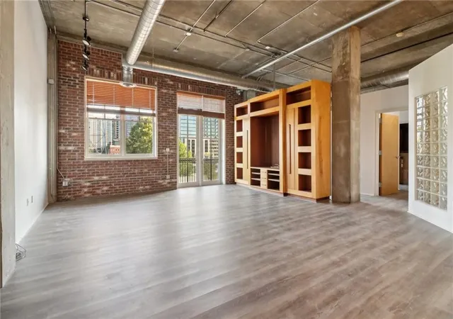 3rd image of 3235 Roswell Rd Ne #716, Atlanta, GA 30305 | MLS# 7792347