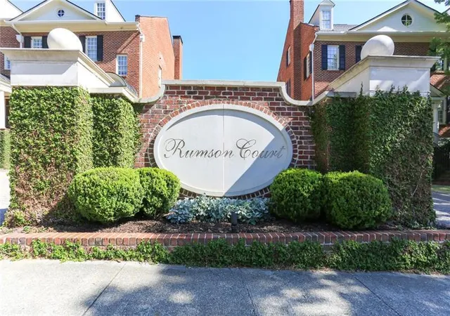 Homes for sale in Atlanta, GA | 2802 Rumson Ct Ne #2, Atlanta, GA 30305 | MLS# 7765811
