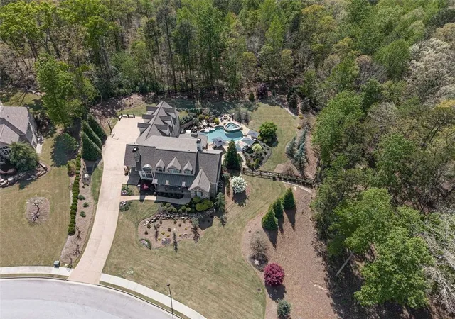 Photo 2 of Sale Pending at 4256 Alba Ln, Buford, GA 30519 | MLS# 7749251 | Listing updated on 2026-08-25