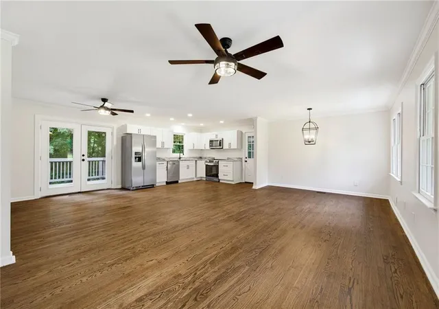 Photo 4 of Single family home for sale at 1502 Kings Rd, Marietta, GA 30062 | MLS# 7805270 | Listing updated on 2026-10-16