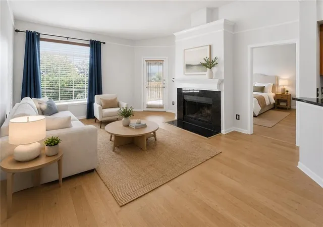 1st image of 200 Renaissance Pkwy Ne #221, Atlanta, GA 30308 | MLS# 7806028