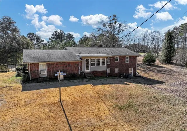 Photo 2 of Single family home for sale at 1891 Hwy 81 E, Mcdonough, GA 30252 | MLS# 7519932 | Listing updated on 2026-02-06