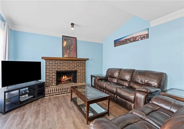 Photo 2 of Condo for sale at 547 Picketts Bnd Cir, Marietta, GA 30008 | MLS# 7806206 | Listing updated on 2026-07-17