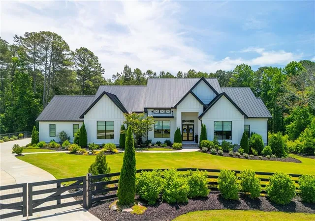 Photo 1 of Sale Pending at 130 Von Lake Dr, Alpharetta, GA 30004 | MLS# 7806050 | Listing updated on 2026-08-26