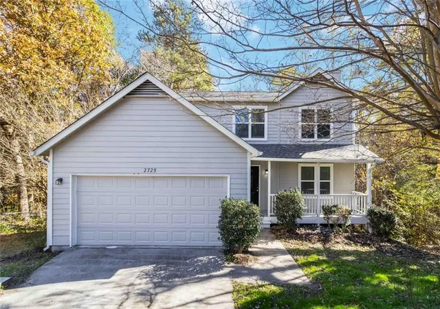 Photo 1 of Single family home for sale at 2725 Wildflower Ln, Snellville, GA 30039 | MLS# 7822719 | Listing updated on 2026-09-09