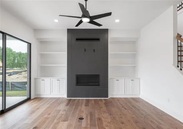 Photo 2 of Single family home for sale at 6575 Namon Valley Dr, Cumming, GA 30028 | MLS# 7815270 | Listing updated on 2026-08-04