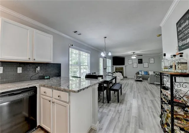 Homes for sale in Snellville, GA | 4439 Flat Stone Dr, Snellville, GA 30039 | MLS# 7769921