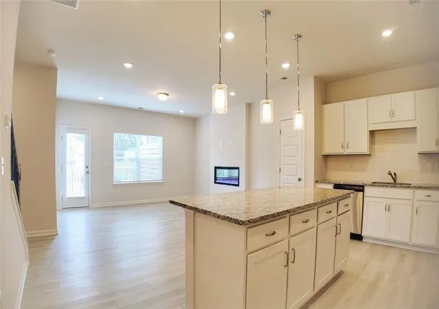 3rd image of 38 Jacobs Farm #17, Lawrenceville, GA 30045 | MLS# 7791452