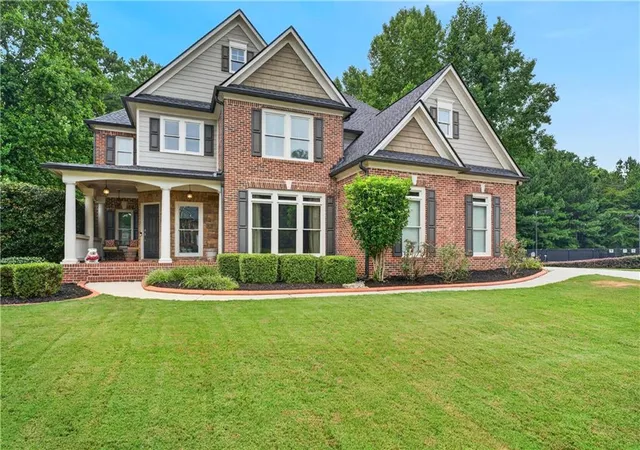 3rd image of 1722 Rose Hedge Wy, Kennesaw, GA 30152 | MLS# 7813330