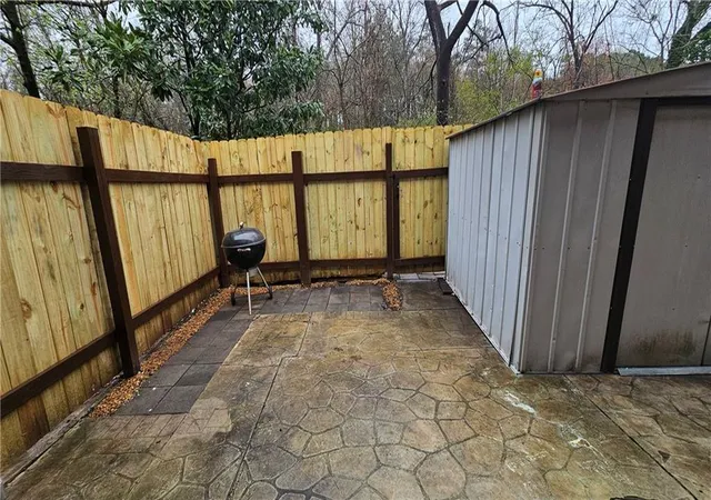 Homes for sale in Marietta, GA | 1807 Ashborough Circle, Marietta, GA 30067 | Houzeo