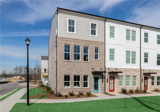 Photo 2 of Sale Pending at 3055 Beacon Bnd Xing #155, Lawrenceville, GA 30043 | MLS# 7802998 | Listing updated on 2026-09-15