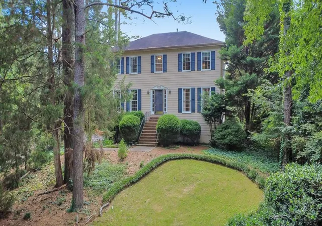 Photo 1 of Sale Pending at 3125 Dogwood Valley Ct Ne, Marietta, GA 30068 | MLS# 7808203 | Listing updated on 2026-08-26