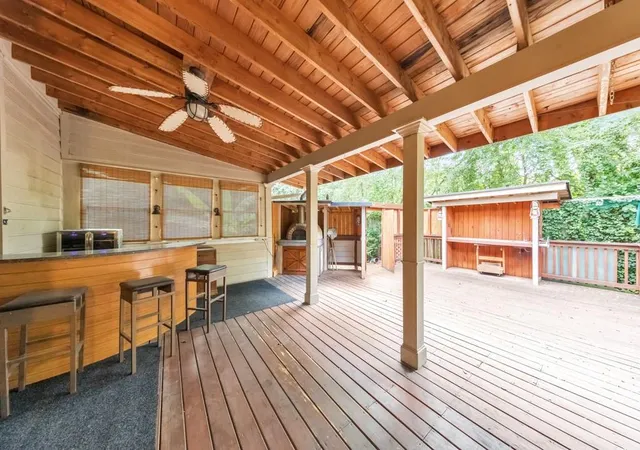 Photo 3 of Sale Pending at 3125 Dogwood Valley Ct Ne, Marietta, GA 30068 | MLS# 7808203 | Listing updated on 2026-08-26