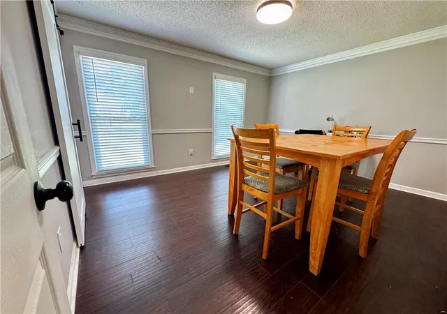Photo 3 of Single family home for sale at 1890 Dovonshire Rd, Marietta, GA 30064 | MLS# 7829720 | Listing updated on 2026-09-17