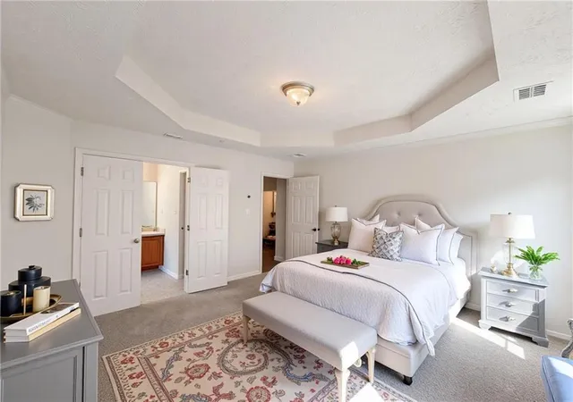 Photo 4 of Sale Pending at 2287 Silver Maple Cir, Ellenwood, GA 30294 | MLS# 7797857 | Listing updated on 2026-09-19