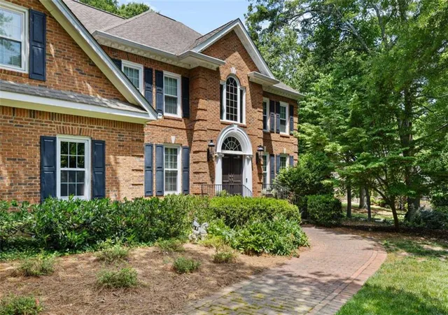 2nd image of 2 Richland Ct, Rome, GA 30161 | MLS# 7805771