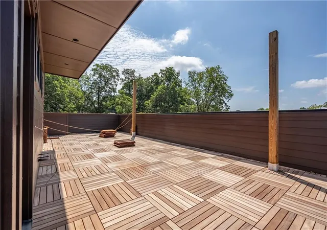 Photo 25 of Townhouse for sale at 585 Parkview Wy Sw, Atlanta, GA 30310 | MLS# 7827596 | Listing updated on 2026-09-14