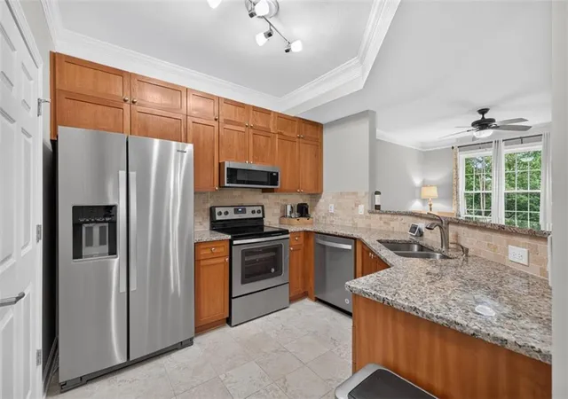 2nd image of 335 Ashford Cir, Atlanta, GA 30338 | MLS# 7812248