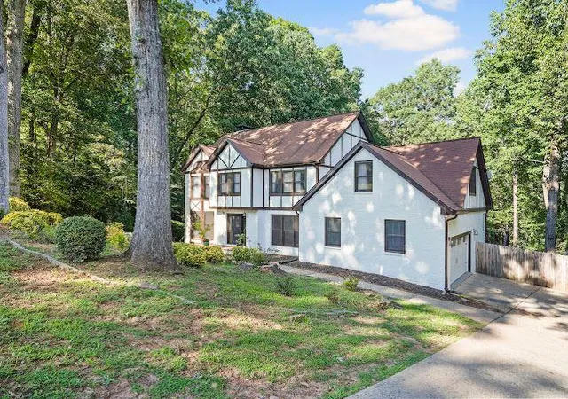 Photo 2 of Single family home for sale at 4640 Calleigh Way, Snellville, GA 30039 | MLS# 7777567 | Listing updated on 2026-09-12