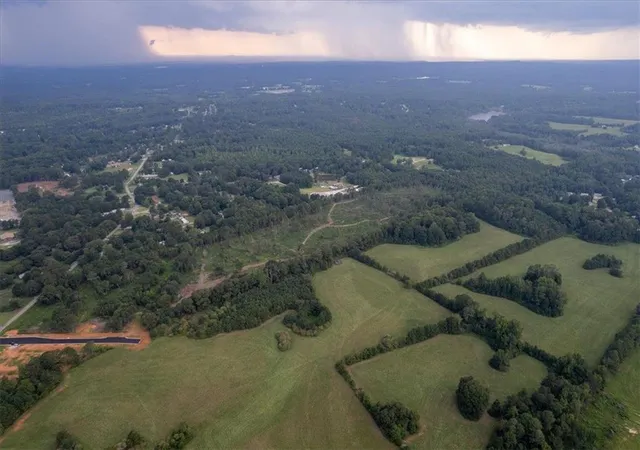 5th image of 0 Old Airport Rd, Carrollton, GA 30116 | MLS# 7642336