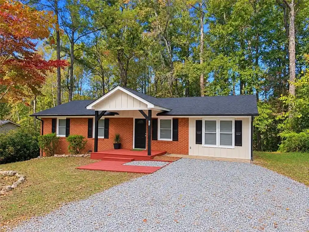 Photo 1 of Single family home for sale at 206 Mona Pl, Dallas, GA 30132 | MLS# 7856387 | Listing updated on 2026-10-29