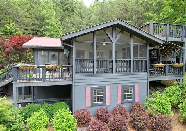 1st image of 422 Timpson Cove Rd, Clayton, GA 30525 | MLS# 7800340