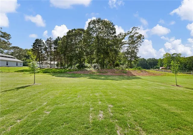 Photo 19 of Single family home for sale at 106 Winston Way, Carrollton, GA 30117 | MLS# 7790087 | Listing updated on 2026-08-30