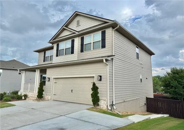 2nd image of 320 Brooks Village Dr, Pendergrass, GA 30567 | MLS# 7800824