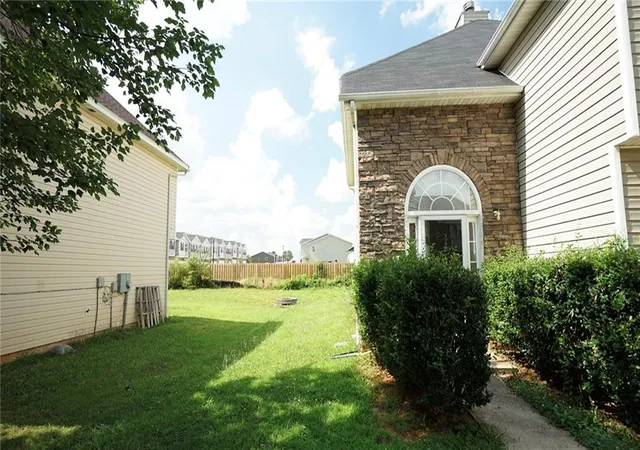 3rd image of 11854 Registry Blvd, Hampton, GA 30228 | MLS# 7606970