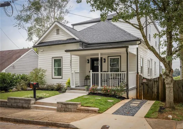Photo 1 of Single family home for sale at 771 Woodson St Se, Atlanta, GA 30315 | MLS# 7845384 | Listing updated on 2026-10-29
