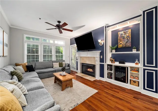 5th image of 220 Renaissance Pkwy Ne, Atlanta, GA 30308
