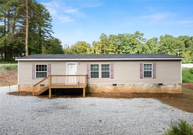 2nd image of 277 Yates St, Cornelia, GA 30531 | MLS# 7815497