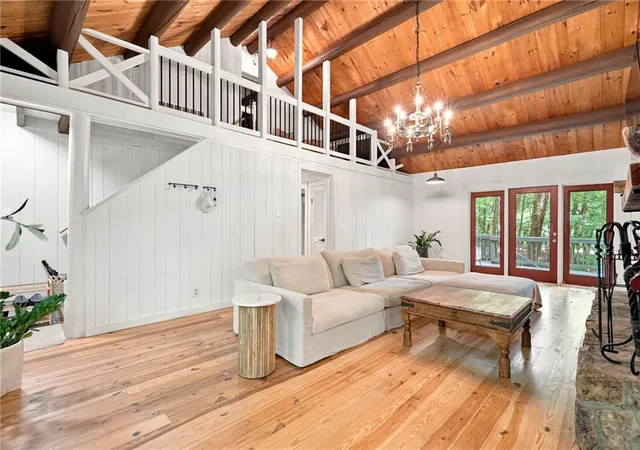 Photo 4 of Single family home for sale at 884 Quail Cvs Dr, Jasper, GA 30143 | MLS# 7809286 | Listing updated on 2026-08-26