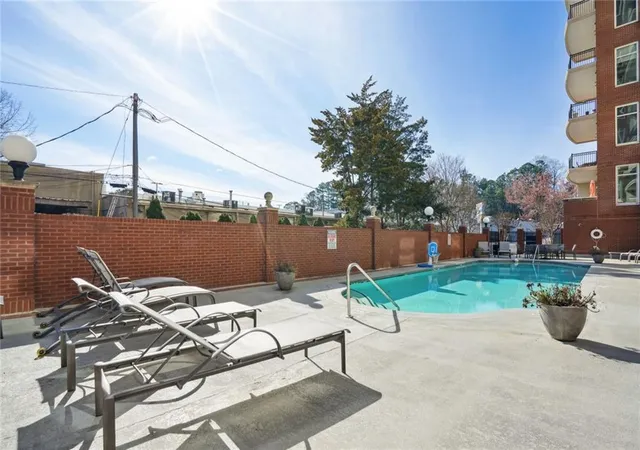 Homes for sale in Atlanta, GA | 3820 Roswell Rd Ne #317, Atlanta, GA 30342 | MLS# 7707720