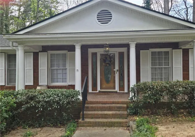 2nd image of 2900 Cherry Blossom Ln, Atlanta, GA 30344 | MLS# 7760157