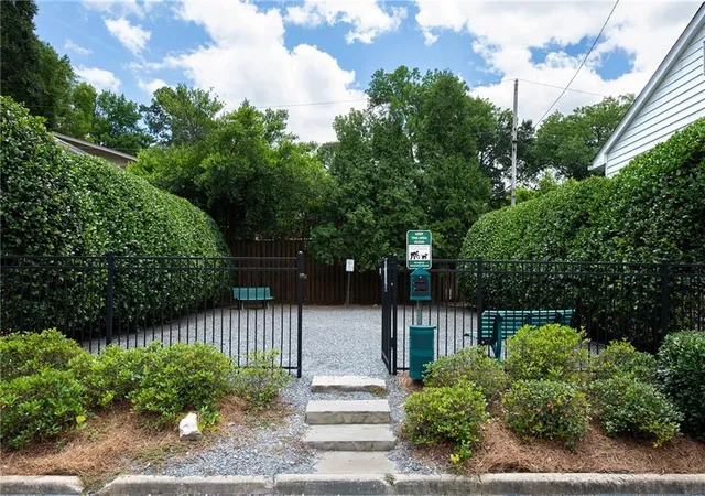 Homes for sale in Atlanta, GA | 136 Peachtree Memorial Dr Nw #SC7, Atlanta, GA 30309 | MLS# 7794380