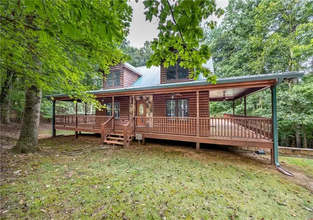 Photo 2 of Single family home for sale at 7 Lakeview Cir, Ellijay, GA 30536 | MLS# 7828108 | Listing updated on 2026-08-29