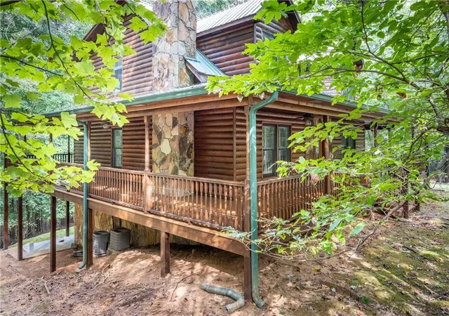 Photo 4 of Single family home for sale at 7 Lakeview Cir, Ellijay, GA 30536 | MLS# 7828108 | Listing updated on 2026-08-29