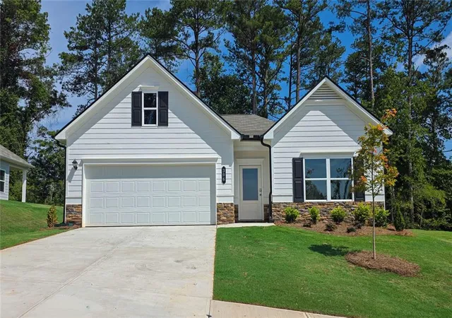 1st image of 306 Bud St, Hoschton, GA 30548 | MLS# 7741899