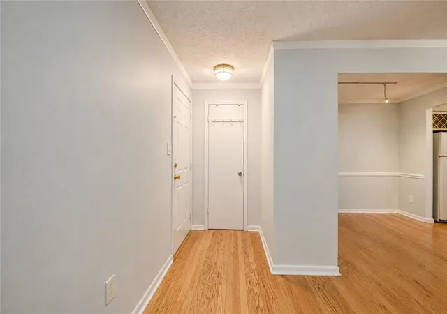 Photo 3 of Condo for sale at 5143 Roswell Rd #8, Sandy Springs, GA 30342 | MLS# 7815866 | Listing updated on 2026-08-09