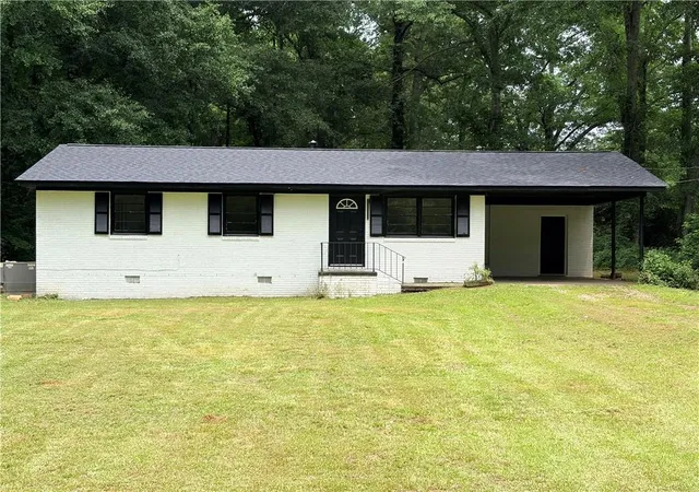 Photo 1 of Single family home for sale at 315 Dallas Dr, Thomaston, GA 30286 | MLS# 7819808 | Listing updated on 2026-08-12