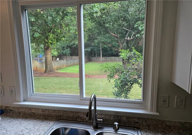 Photo 4 of Sale Pending at 3075 Keyingham Way, Alpharetta, GA 30004 | MLS# 7812361 | Listing updated on 2026-08-07