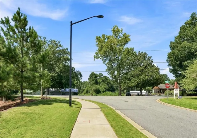 3rd image of 6005 Old Alabama Rd, Acworth, GA 30102 | MLS# 7826615