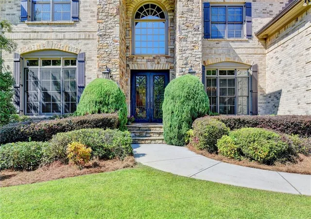 2nd image of 2586 Weigelia Rd Ne, Atlanta, GA 30345 | MLS# 7821190