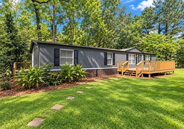 Single family home for sale at 729 Doster Cir, Winder, GA 30680 | MLS# 7850108