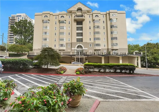 Condominium at 2499 Peachtree Rd NE #703, Atlanta, GA 30305 | MLS# 7466047 |  | Sold on 2025-02-27