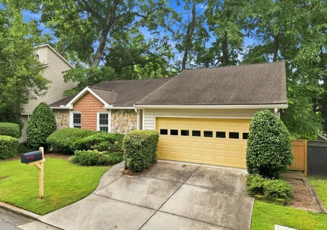 2nd image of 1057 Capital Club Cir Ne, Brookhaven, GA 30319 | MLS# 7819953