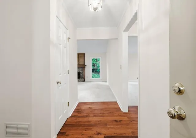 3rd image of 1057 Capital Club Cir Ne, Brookhaven, GA 30319 | MLS# 7819953
