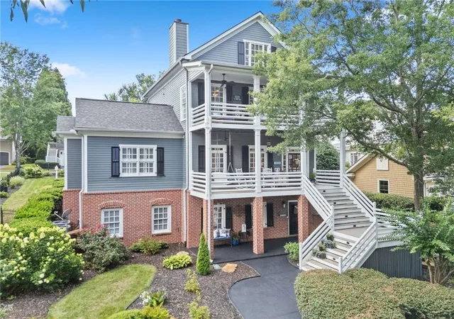 1st image of 311 Waterfront Park Ln, Dawsonville, GA 30534 | MLS# 7798467